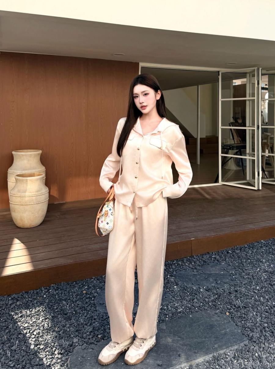 루이비통 26SS 후드 조거팬츠 셋업