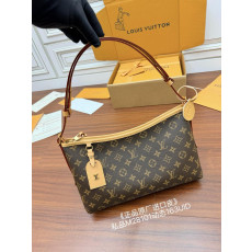 루이비통 캐리올 이스트웨스트