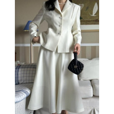 디올 슬림핏 투피스