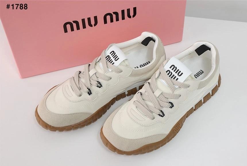 미우미우 스니커즈