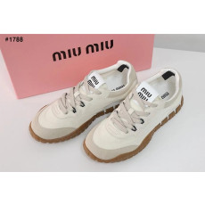 미우미우 스니커즈