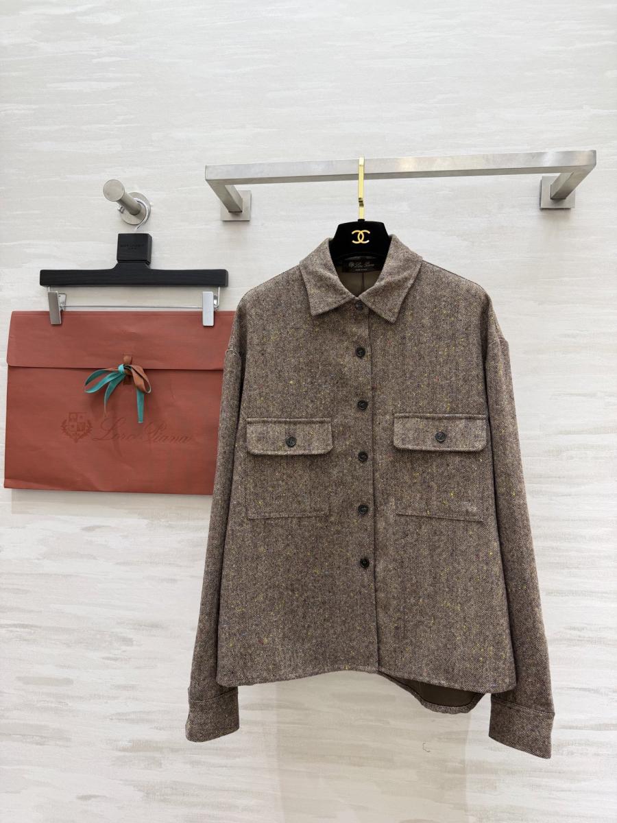 로로피아나 자켓