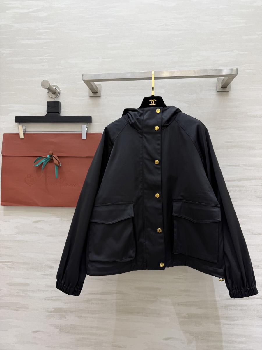 로로피아나 26SS 자켓