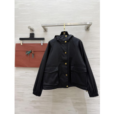 로로피아나 26SS 자켓