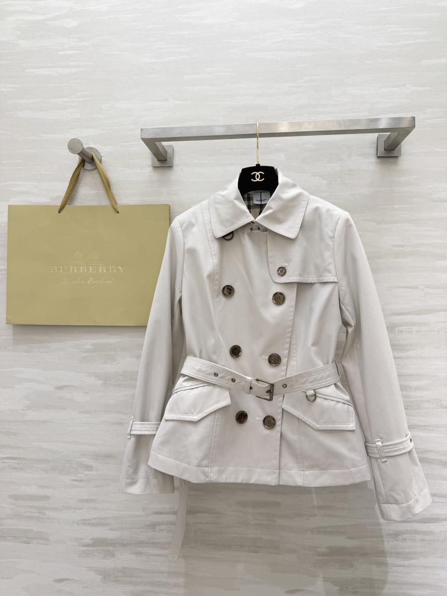 버버리 26SS 자켓