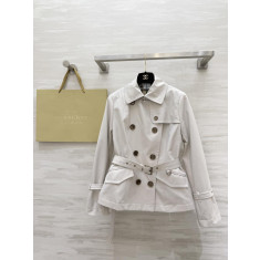 버버리 26SS 자켓