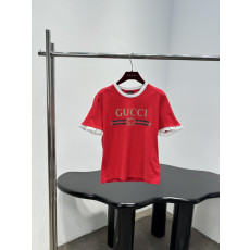 구찌 26SS 크롭 반팔 티셔츠