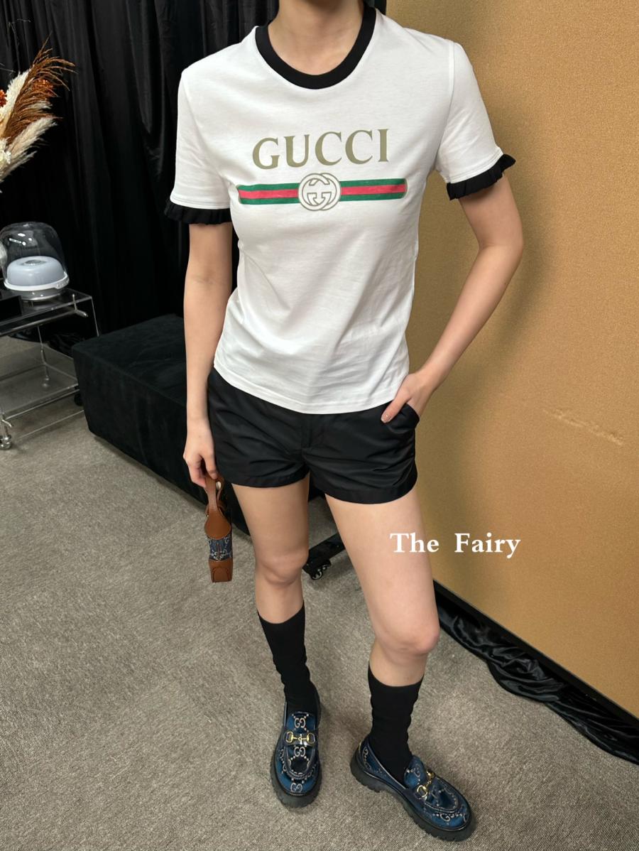 구찌 26SS 크롭 반팔 티셔츠