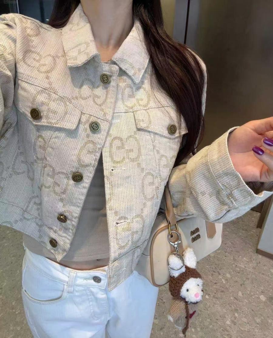 구찌 로고 크롭 자켓