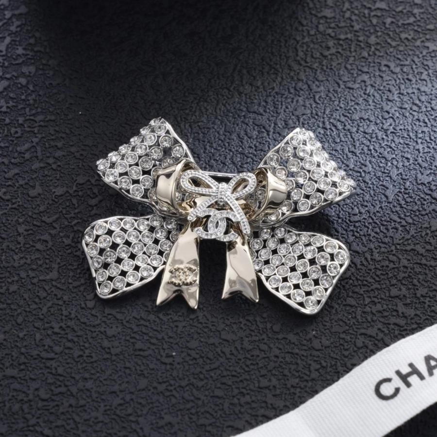 샤넬 리본 브로치