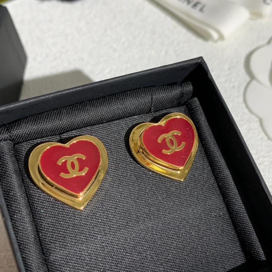 샤넬 레드 하트 귀걸이