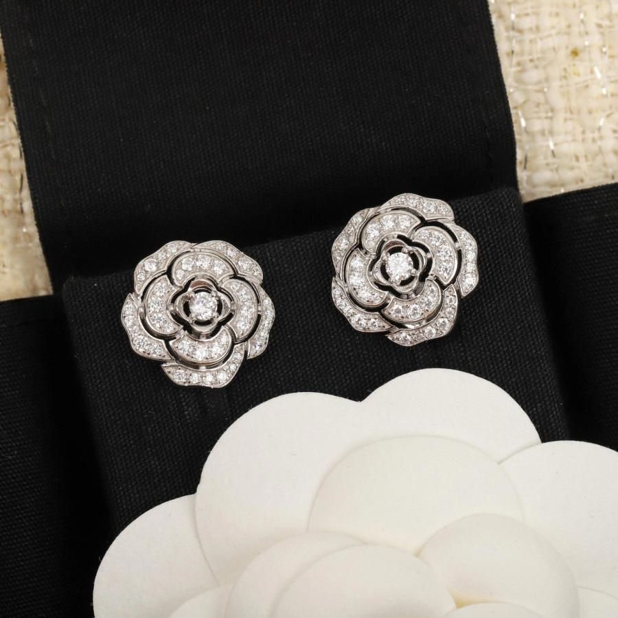 샤넬 까멜리아 귀걸이