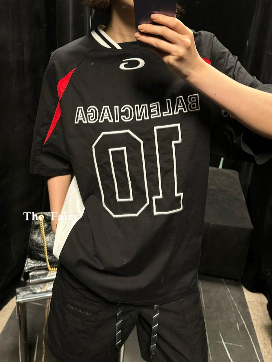 발렌시아가 NBA 티셔츠