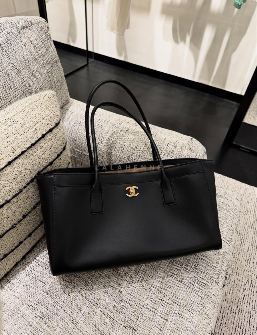 샤넬 26ss 서프백